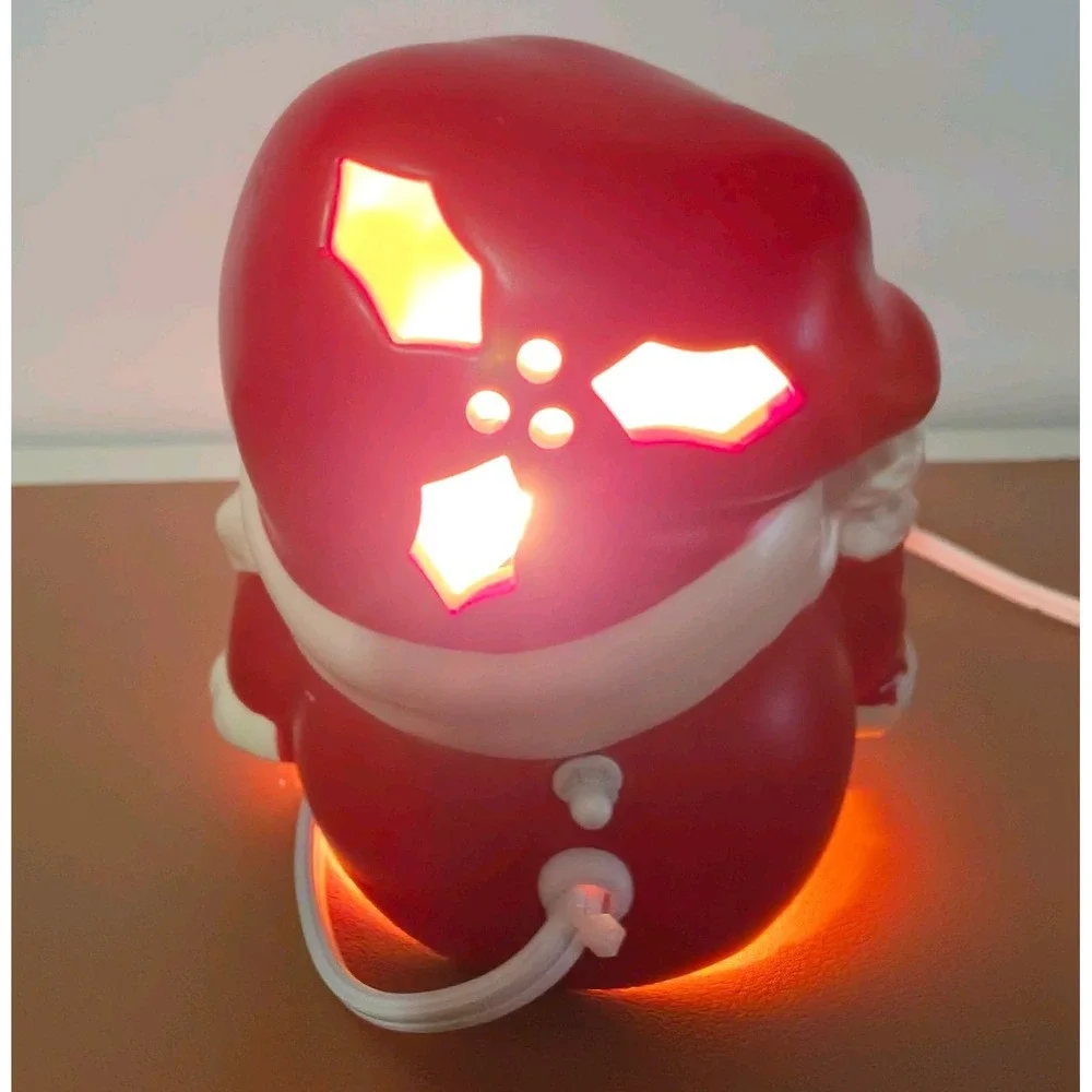 ScentSationals Vintage Limited Edition Santa Electric Wax Ceramic Warmer *Read